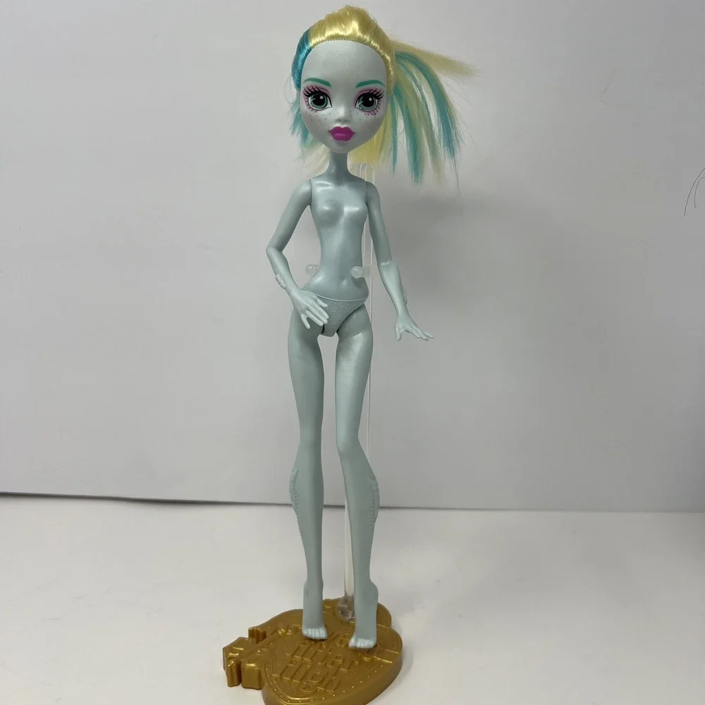 monster high item as